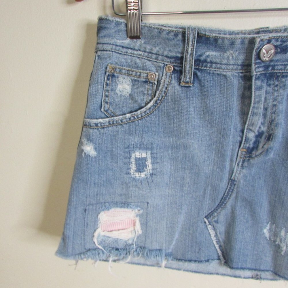 American Eagle Mini Skirt 6 Distressed Denim - Picture 4 of 13